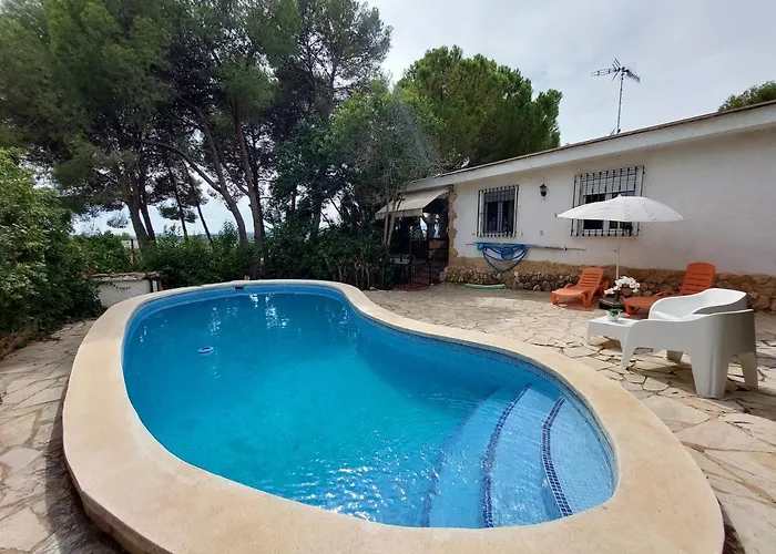 Chalet Rustico Con Piscina Y Barbacoa, Valencia