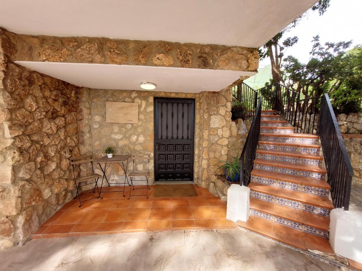 Rustico Con Piscina Y Barbacoa, Valencia Holiday home *