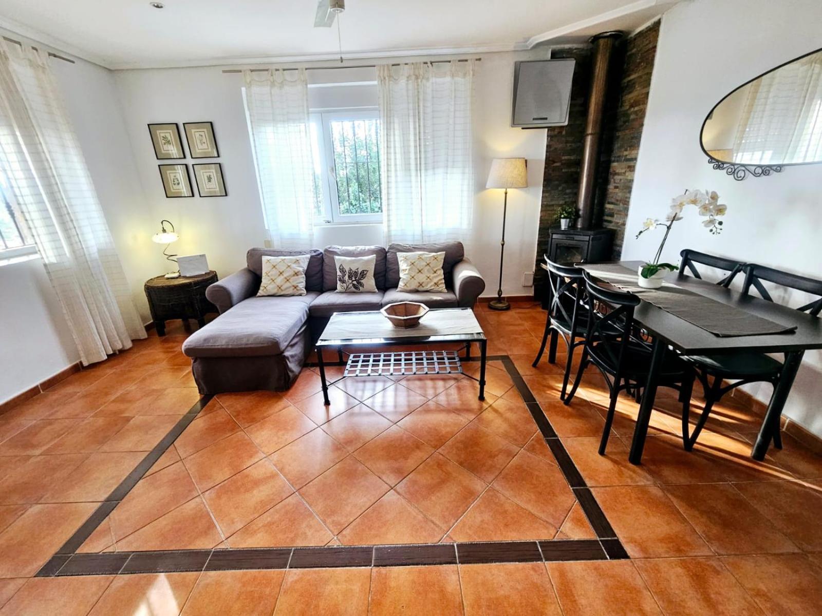 Holiday home Rustico Con Piscina Y Barbacoa, Valencia Torrent (Valencia)